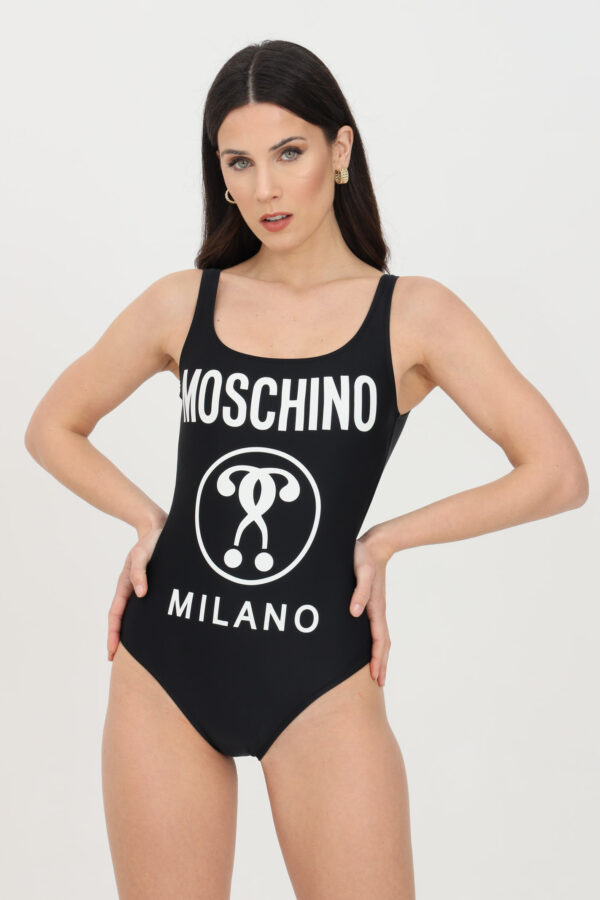 Intero Logo Moschino Miilano